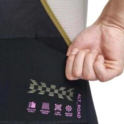 Salopette MAAP Alt_Road Cargo Nero Oro Blu Mate -Negozio All Aperto map mab114 blk 006