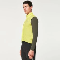 Gilet A Vento Oakley Elements Giallo Logo Nero -Negozio All Aperto ok foa404494 762 003