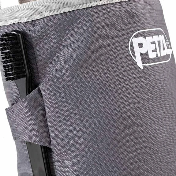 Borsa Porta Gesso Petzl Bandi Grigio Bianco 5 Borsa Porta Gesso Petzl Bandi Grigio Bianco - immagine 3