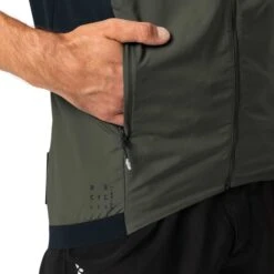Gilet A Vento Vaude Kuro Air Verde Cachi 12 Gilet A Vento Vaude Kuro Air Verde Cachi -Negozio All Aperto vu 43132 161 005