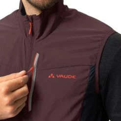 Gilet A Vento Vaude Kuro Air Lilla Scuro -Negozio All Aperto vu 43132 318 006